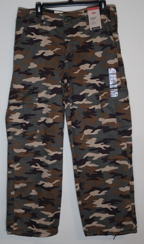 Levi's '94 Camo Cargo Pants 30 x 30 Baggy Wide Leg Grape Leaf Emily High NWT