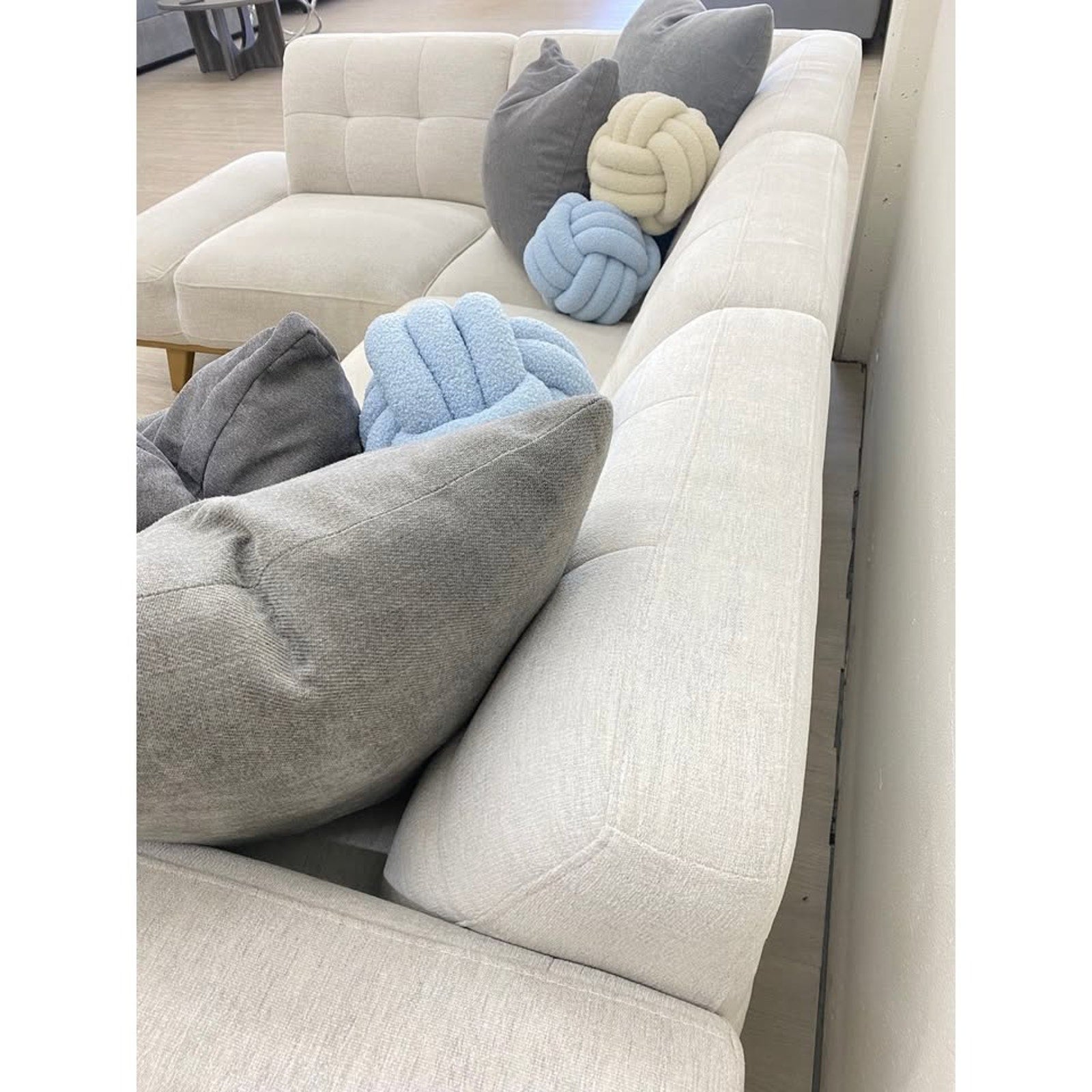 Aeva Fabric Sectional Couch Free Delivery 🚚🚚