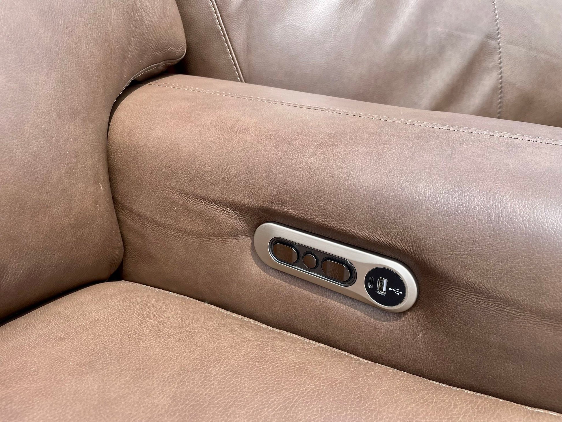 Atlas 3-piece Leather Power Reclining Sectional with Power Headrests 💥🏷OUTLET | COSTCO