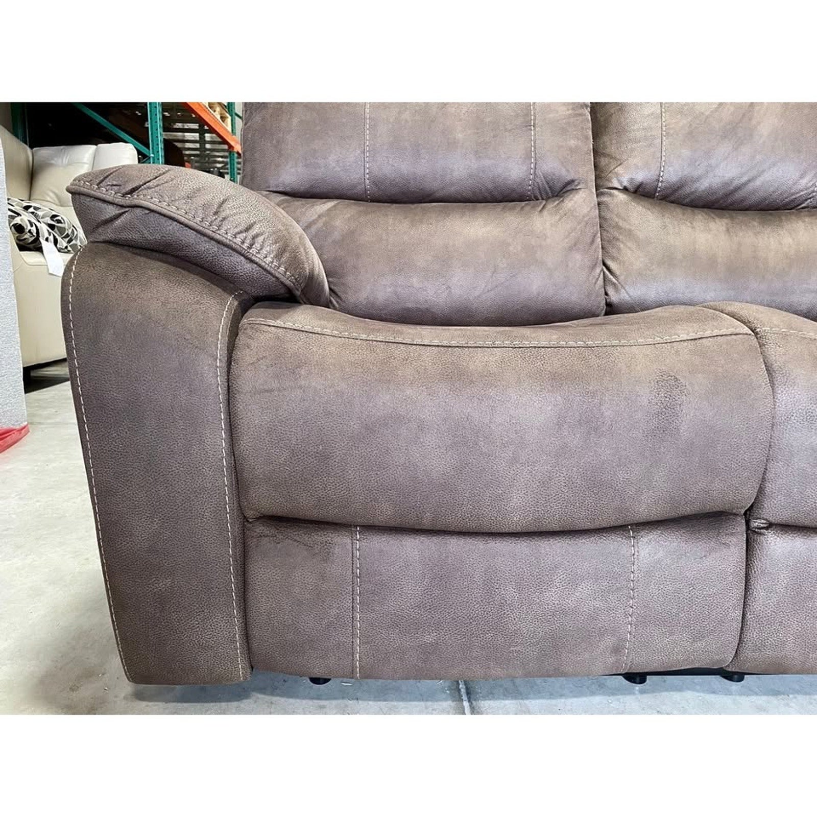 Barcalounger Henley Fabric Manual Reclining Sofa, Brown Free Delivery 🚚🚚