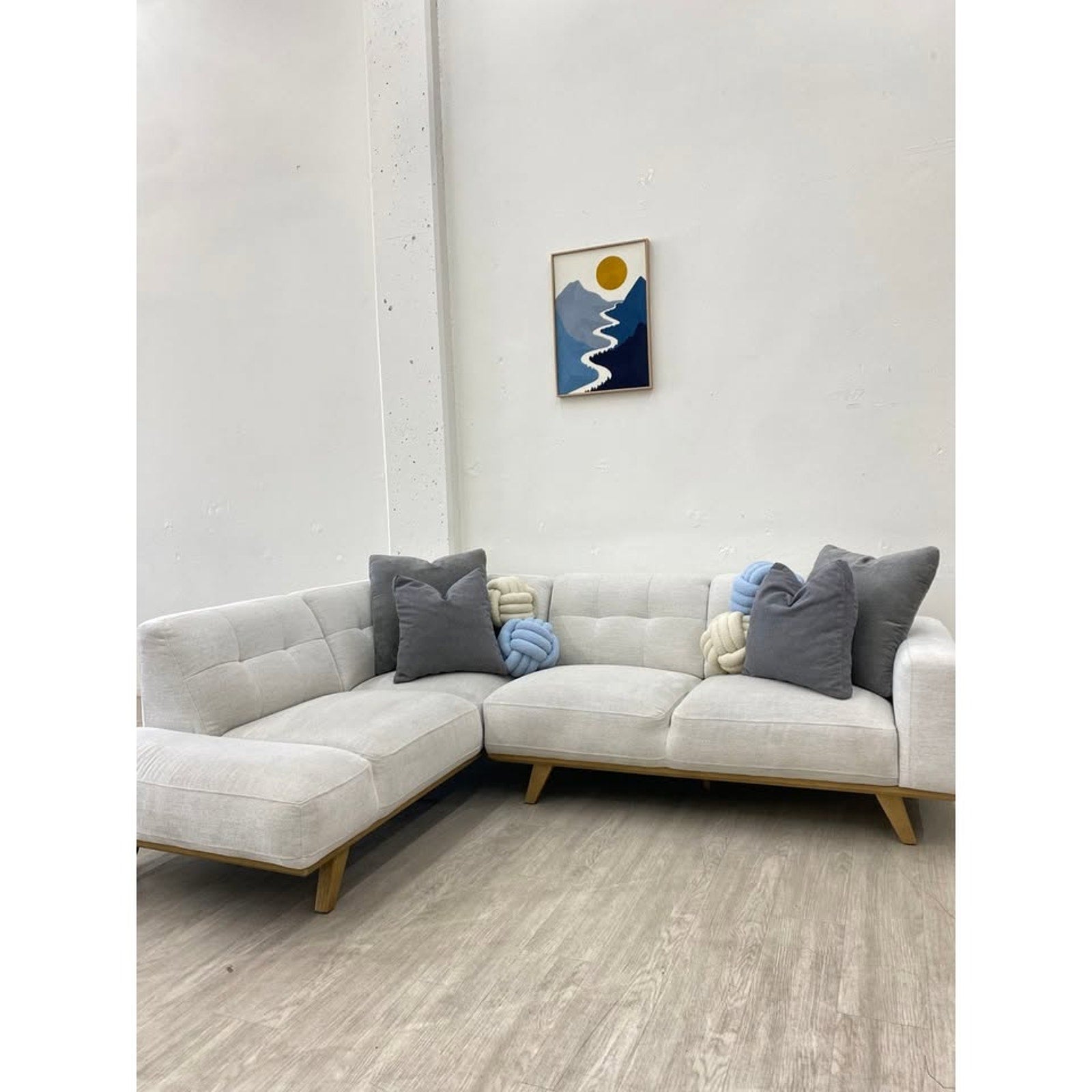 Aeva Fabric Sectional Couch Free Delivery 🚚🚚
