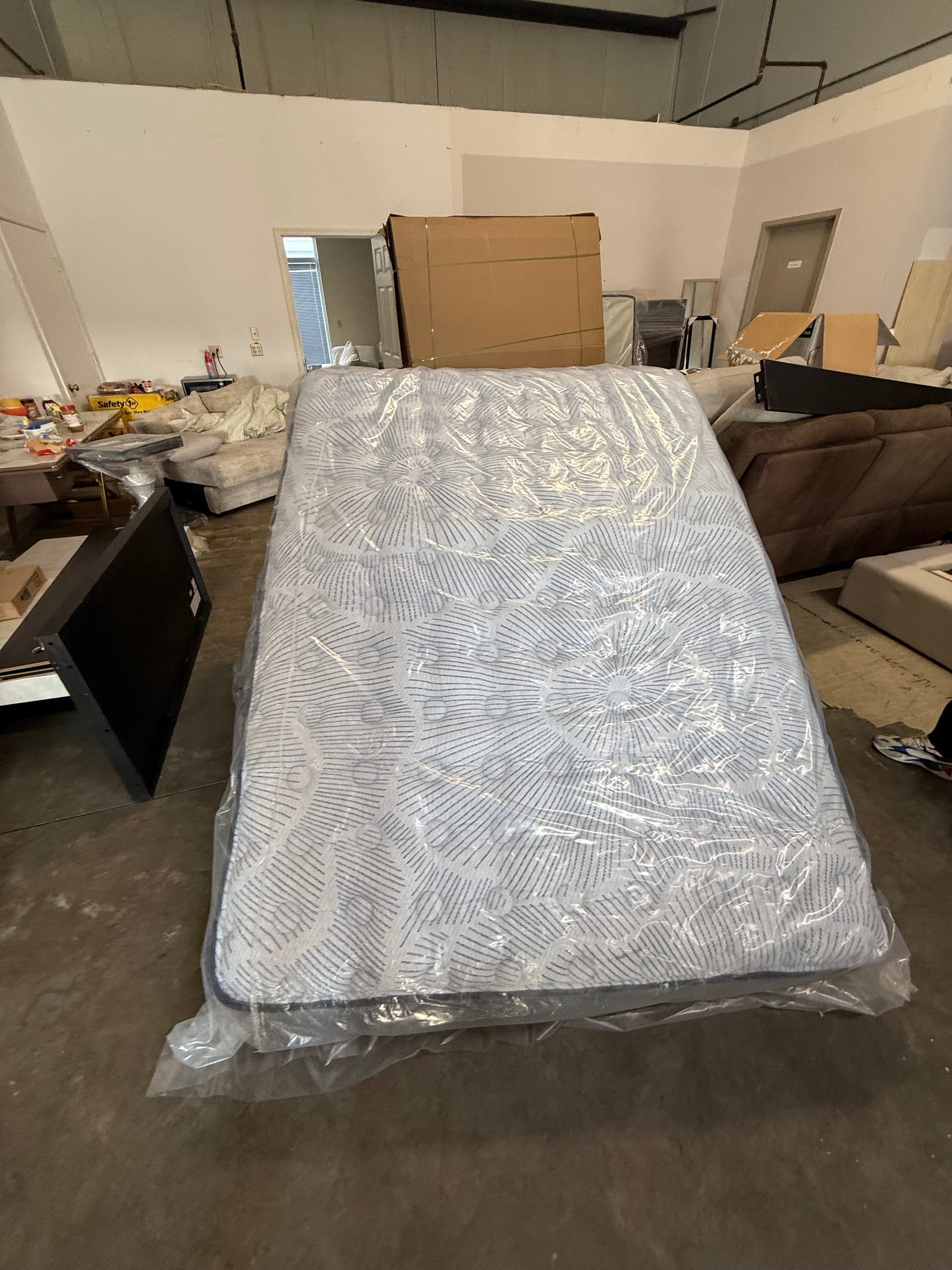 Mattress Serta Perfect Sleeper Blue Lagoon Nights 13.5" Medium Tight Top -  Queen Size