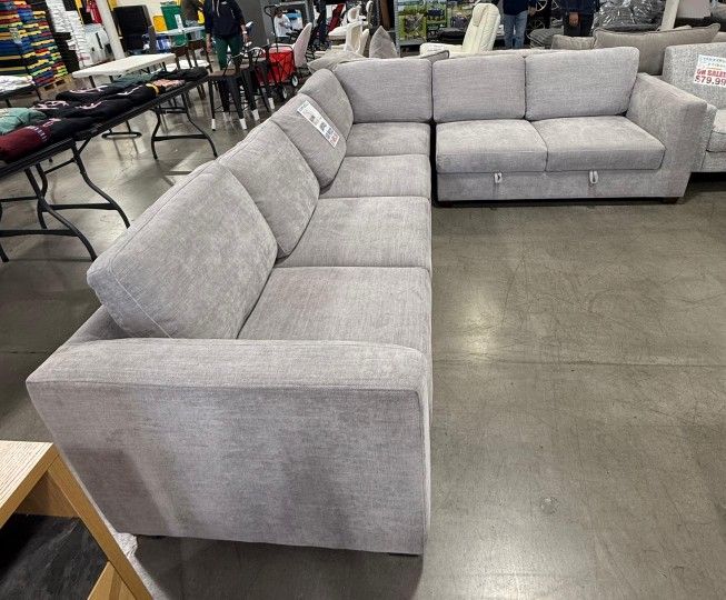 Thomasville Caler Convertible Sleeper Sectional with Storage