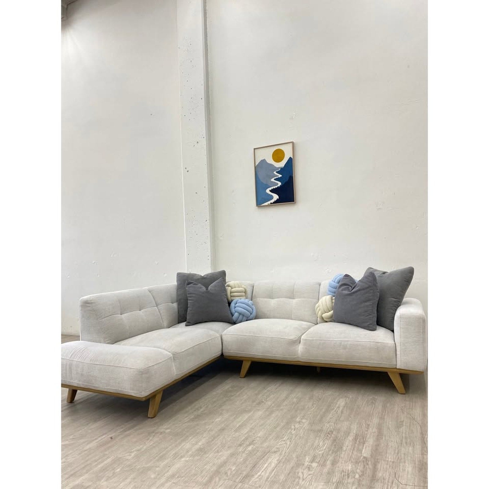 Aeva Fabric Sectional Couch Free Delivery 🚚🚚