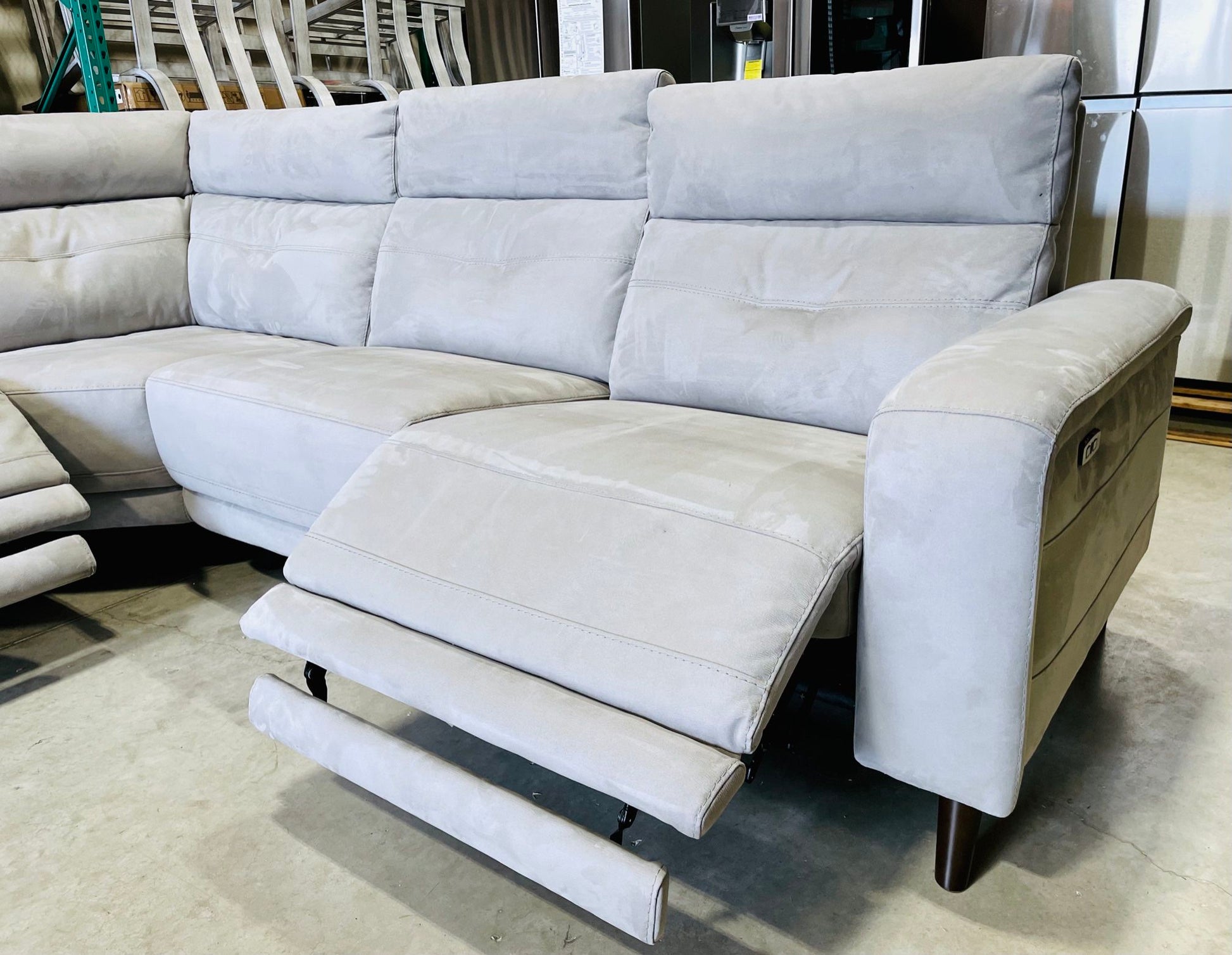 WAREHOUSE CLEARANCE | Trower 5-piece Fabric Power Reclining Sectional with Power Headrests, Gray