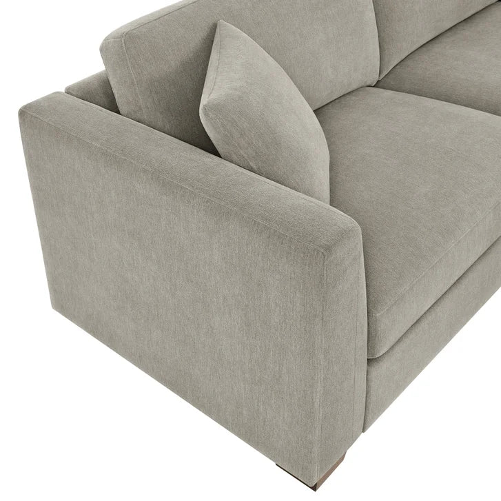 Thomasville Walsen Sectional with Storage Ottoman