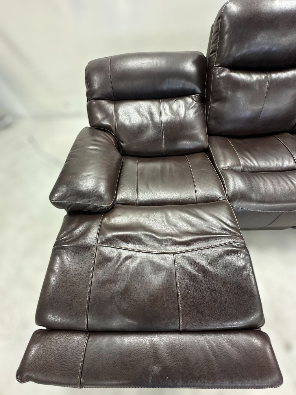 Ridgewin Leather Power Reclining Sofa 🛋️