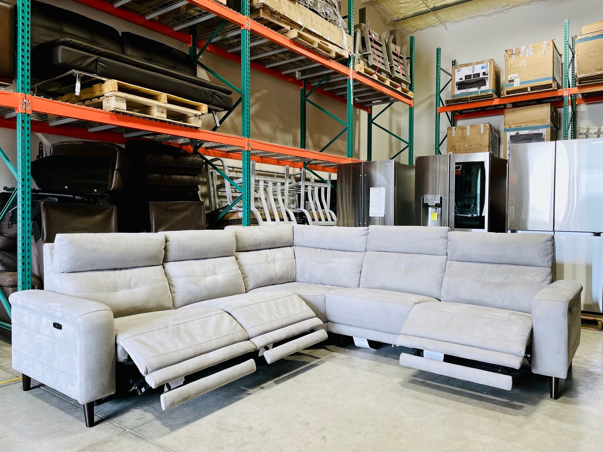 WAREHOUSE CLEARANCE | Trower 5-piece Fabric Power Reclining Sectional with Power Headrests, Gray