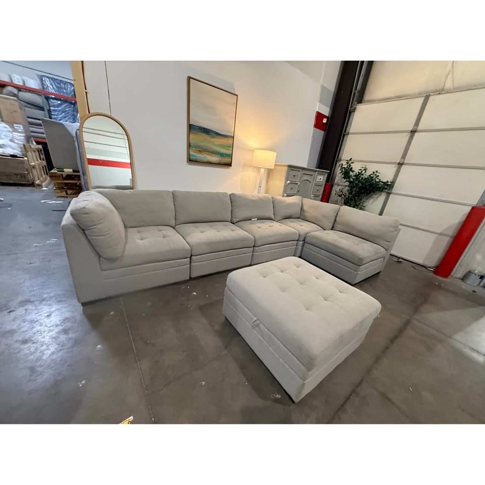 Thomasville Tisdale Modular Sectional 6-piece Beige with Storage Ottoman Free Delivery 🚚🚚