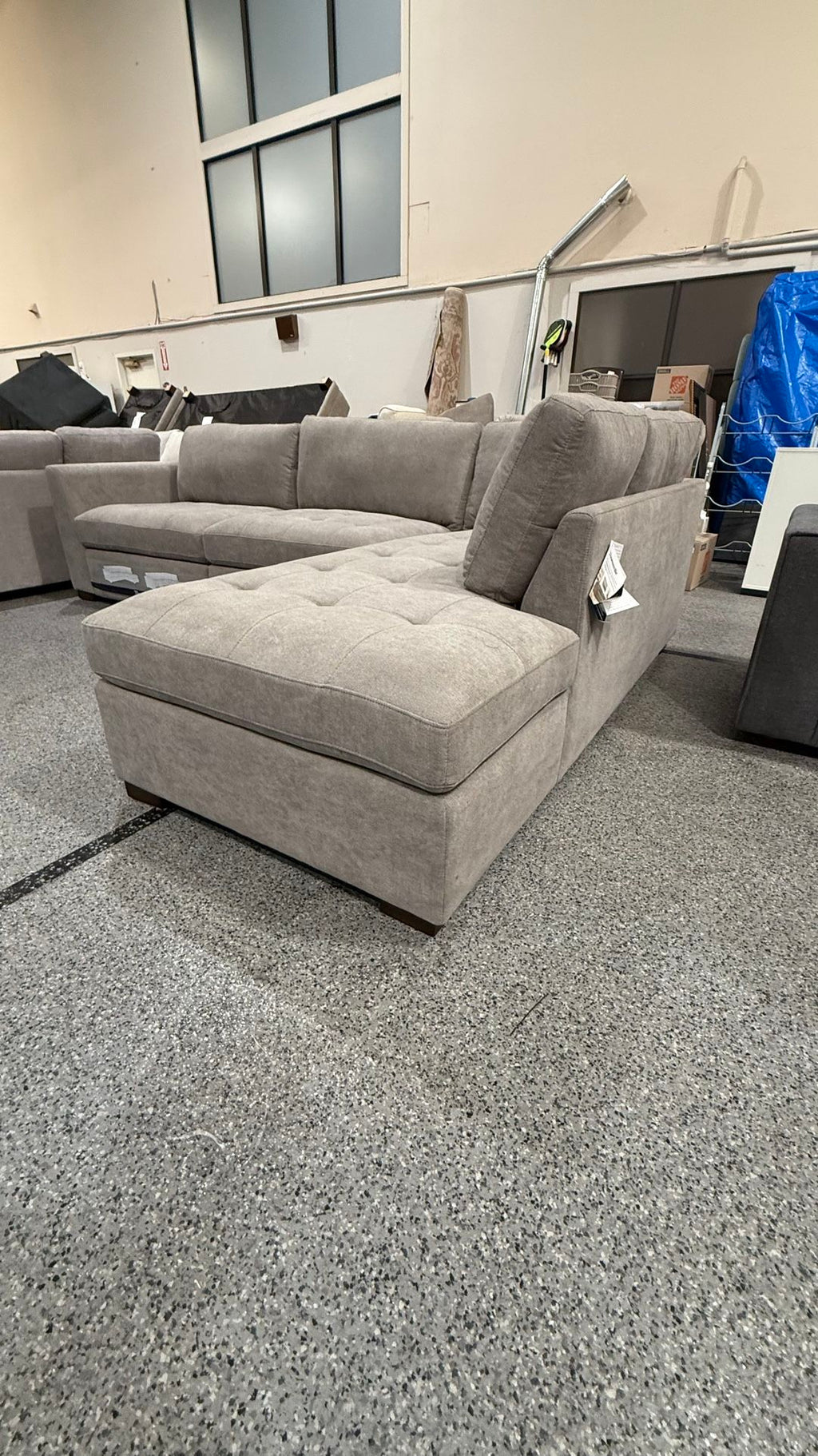 Thomasville Miles Fabric Sectional with Power Footrest