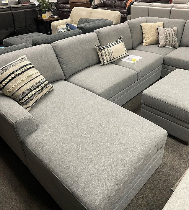 Thomasville Langdon Fabric Sectional with Storage Ottoman