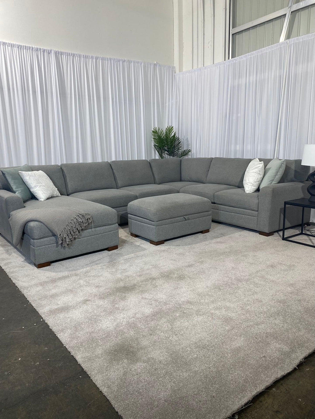 Thomasville Langdon Fabric Sectional Couch with Chaise and Storage Ottoman