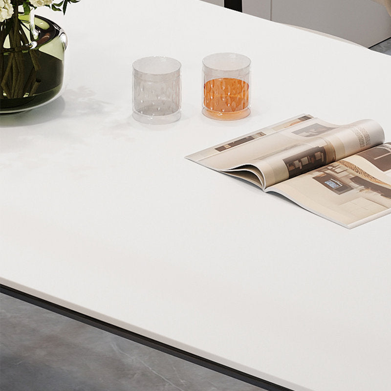 Simple and retro dining table