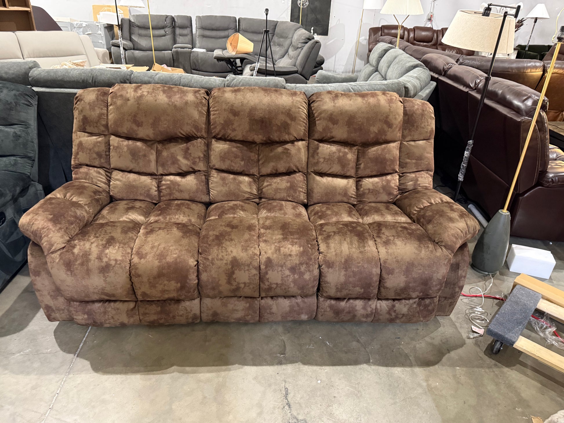 Edilmar 83.1'' Wide Contemporary and Overstuffed Manual Reclining Sofa with Wide Backrest