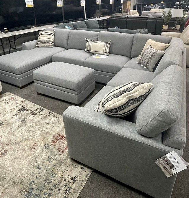 Thomasville Langdon Fabric Sectional with Storage Ottoman