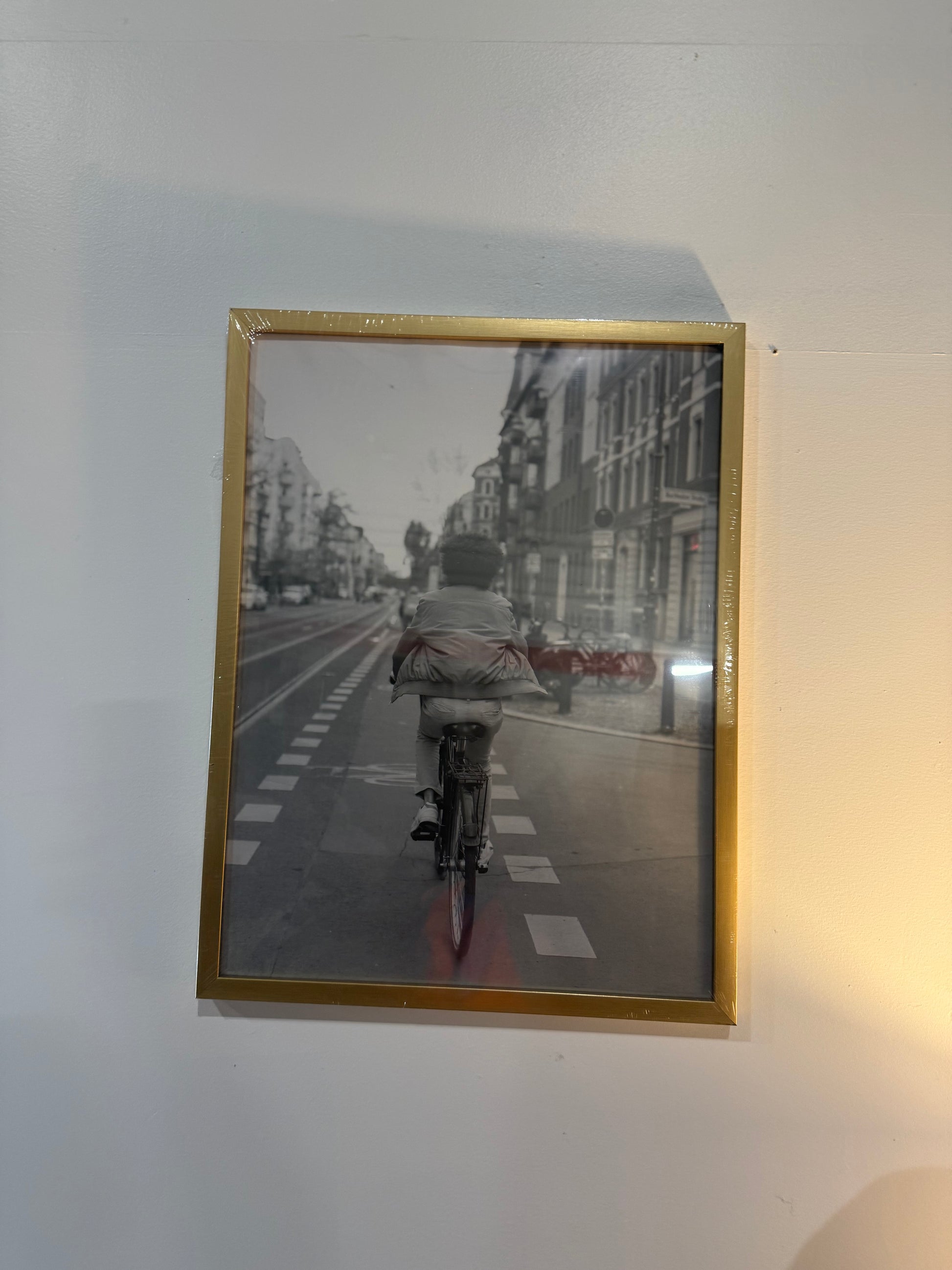 Master & Co. 18"x24" Highline Picture Frame Brass: Traditional Style, Polystyrene Material, Sawtooth Mount