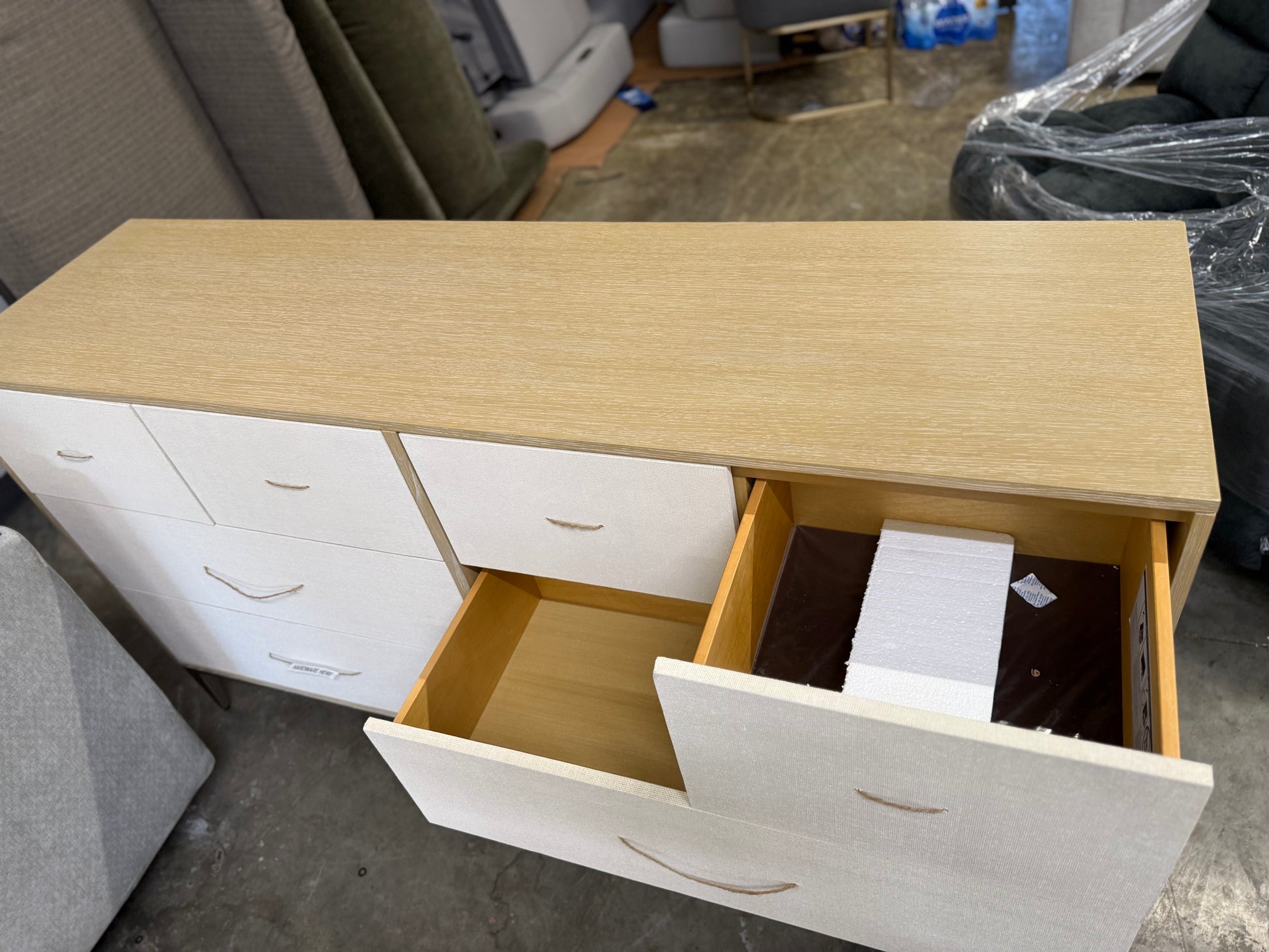 Biscayne 8 - Drawer Dresser