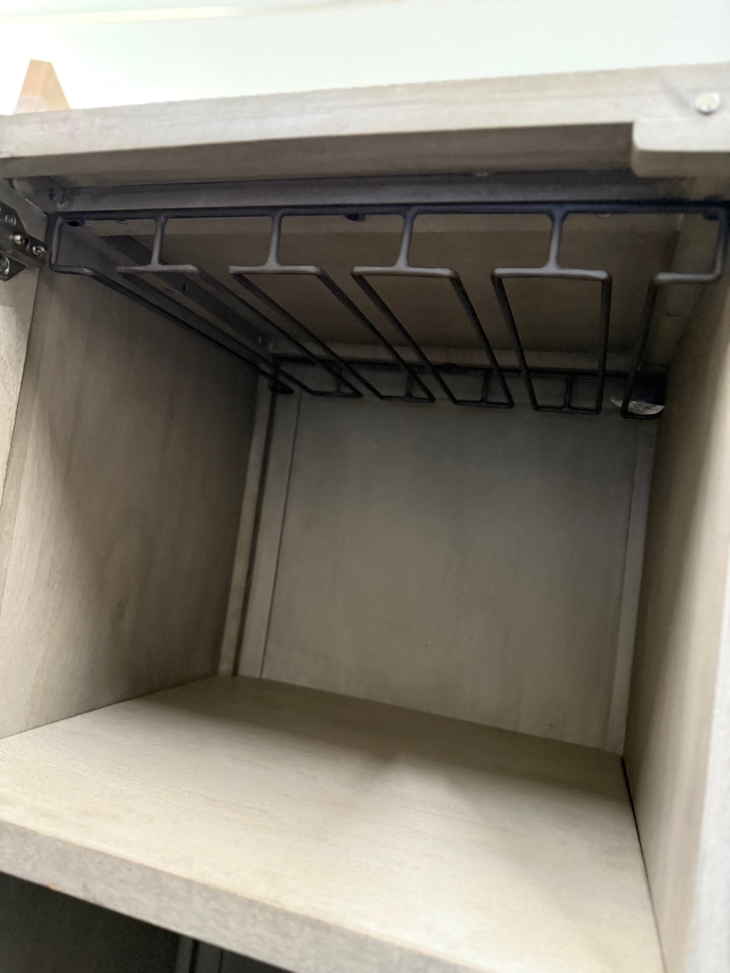 Rori 40.75'' Bar Cabinet