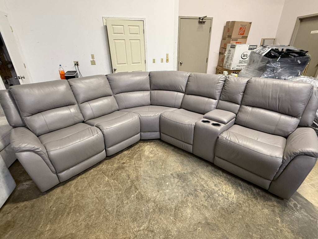 Malounta Wellkamp Leather 6-Piece Power Reclining Sectional