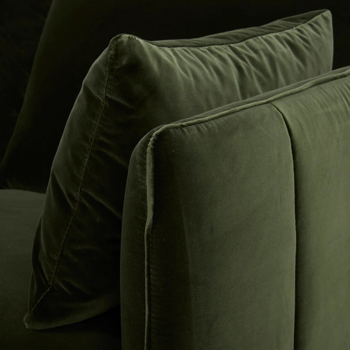 Rae 60'' Upholstered Loveseat