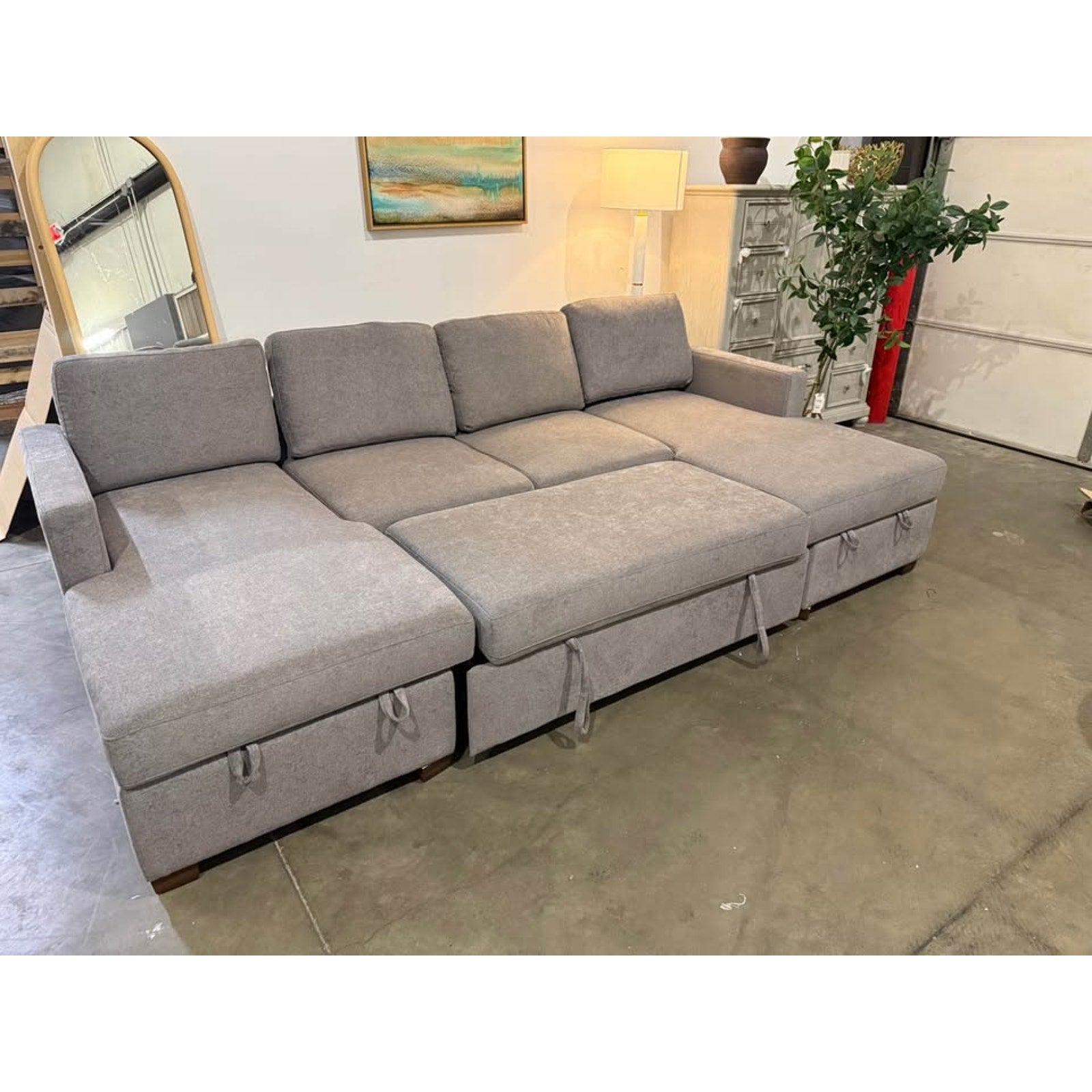 Thomasville Corvalis Convertible Sectional with Double Storage Chaise Free Delivery 🚚
