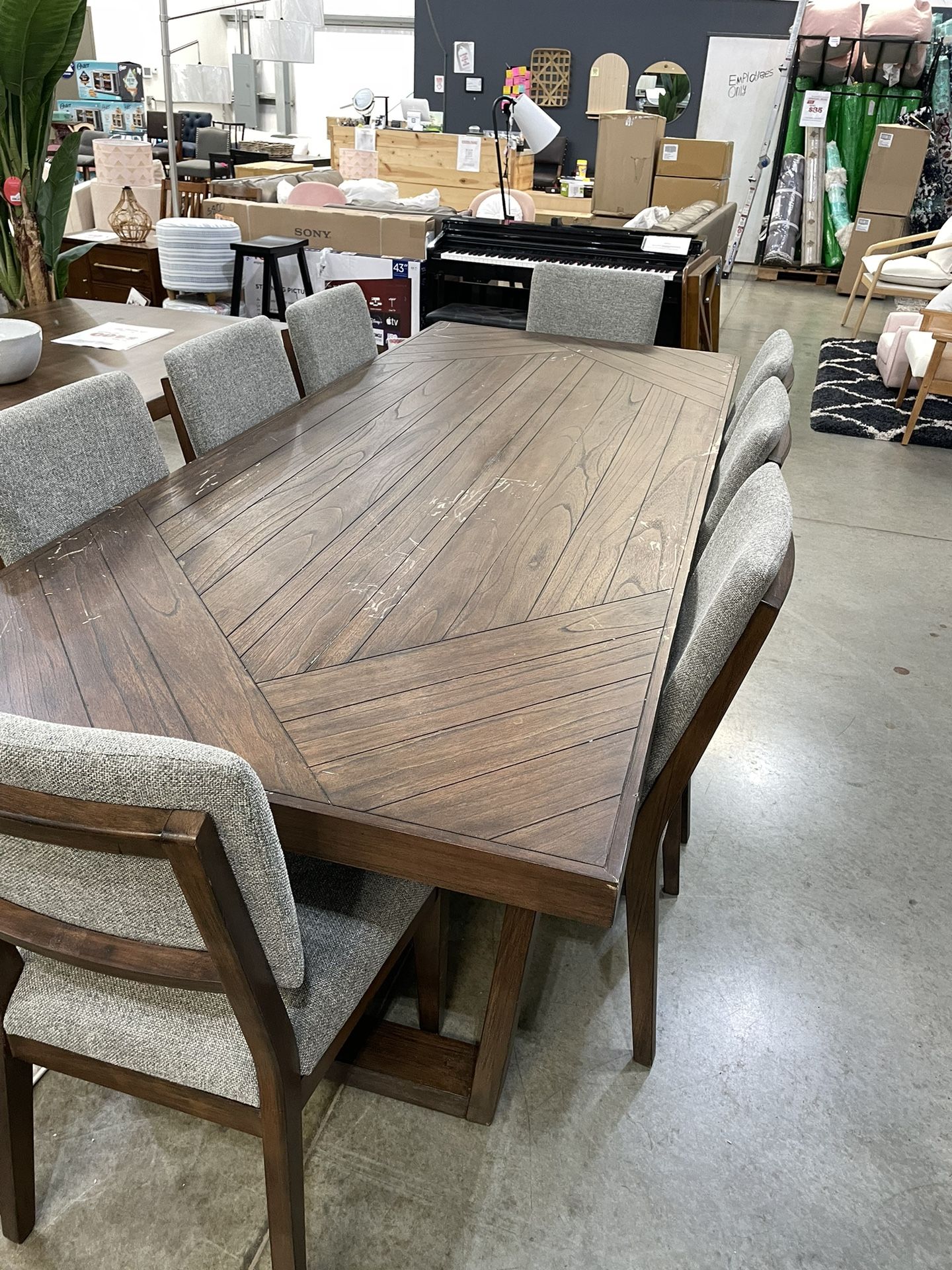 Galena 9 Piece Dining Set (Scratched)