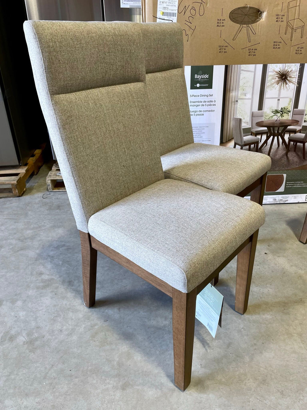 WAREHOUSE CLEARANCE | Kaelyn 5-piece Dining Set | BRAND NEW