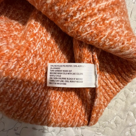 NWT Ava & Viv Orange Knit Sweater Gold Button Detail on Shoulder Size 1X