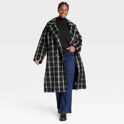 Ava & Viv Women's 4X Black & White Plaid Double Breasted Knee Length Overcoat