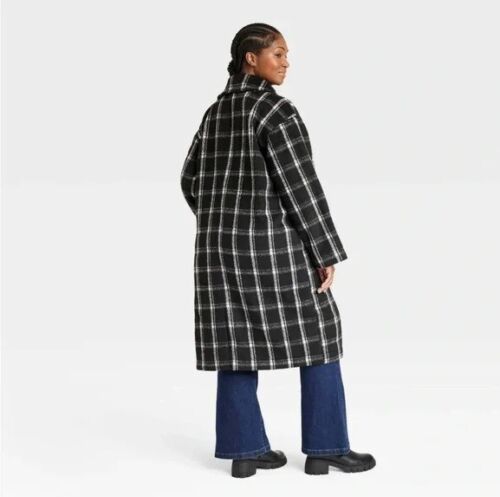 Ava & Viv Women's 4X Black & White Plaid Double Breasted Knee Length Overcoat