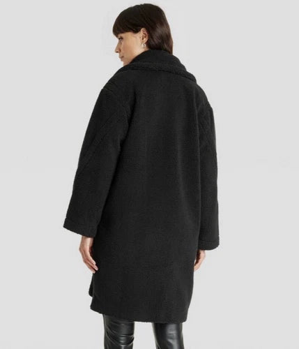 Universal Thread Women's Faux Shearling Coat - Black