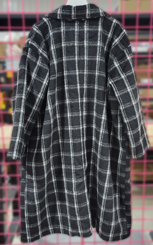 Ava & Viv Women's 4X Black & White Plaid Double Breasted Knee Length Overcoat